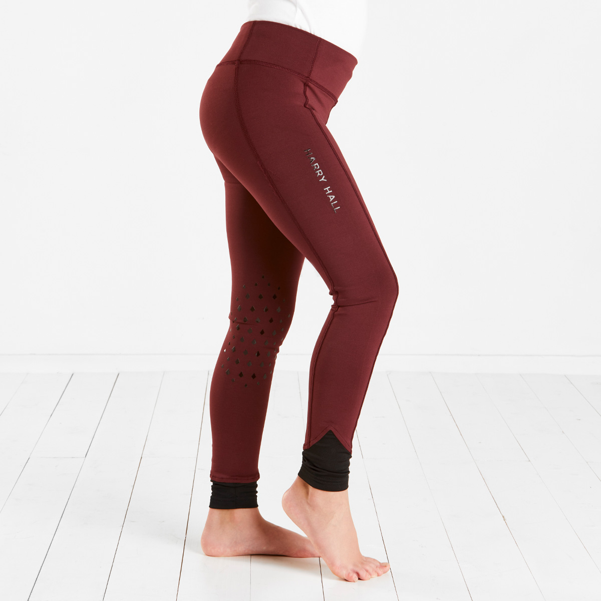 ELATION Riding Breeches for Women Red Label – Easy Pull-On Equestrian Riding  Pants (Burgundy 32R) : Amazon.in: Clothing & Accessories