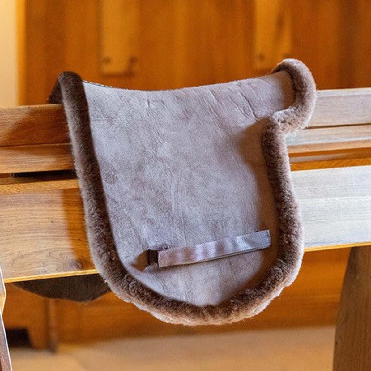 Supreme Products Sheepskin Numnah Brown