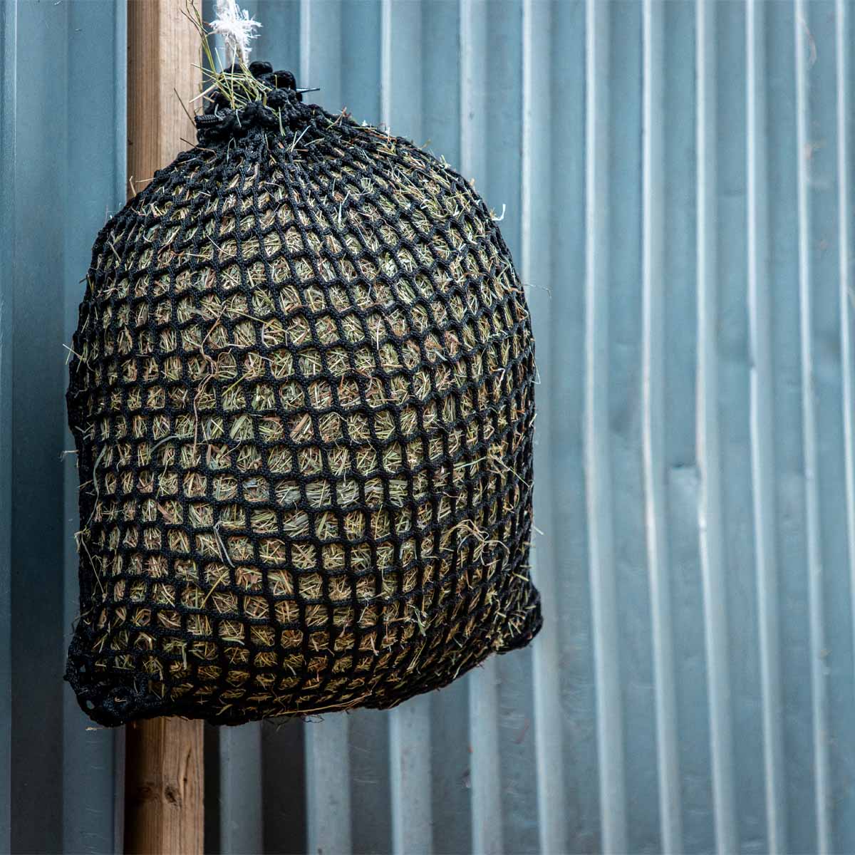 Equilibrium Portionpacer Haynet Slow Feeder Black Size XL (12 KG)