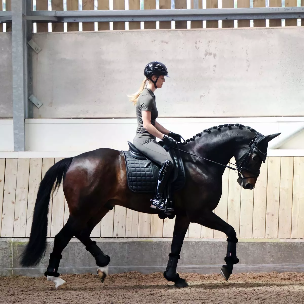Protechmasta Far Infrared Crystal Dressage Saddle Pad Black