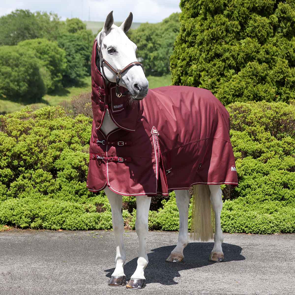 Fieldmasta Fixed Neck Turnout 350g Maroon