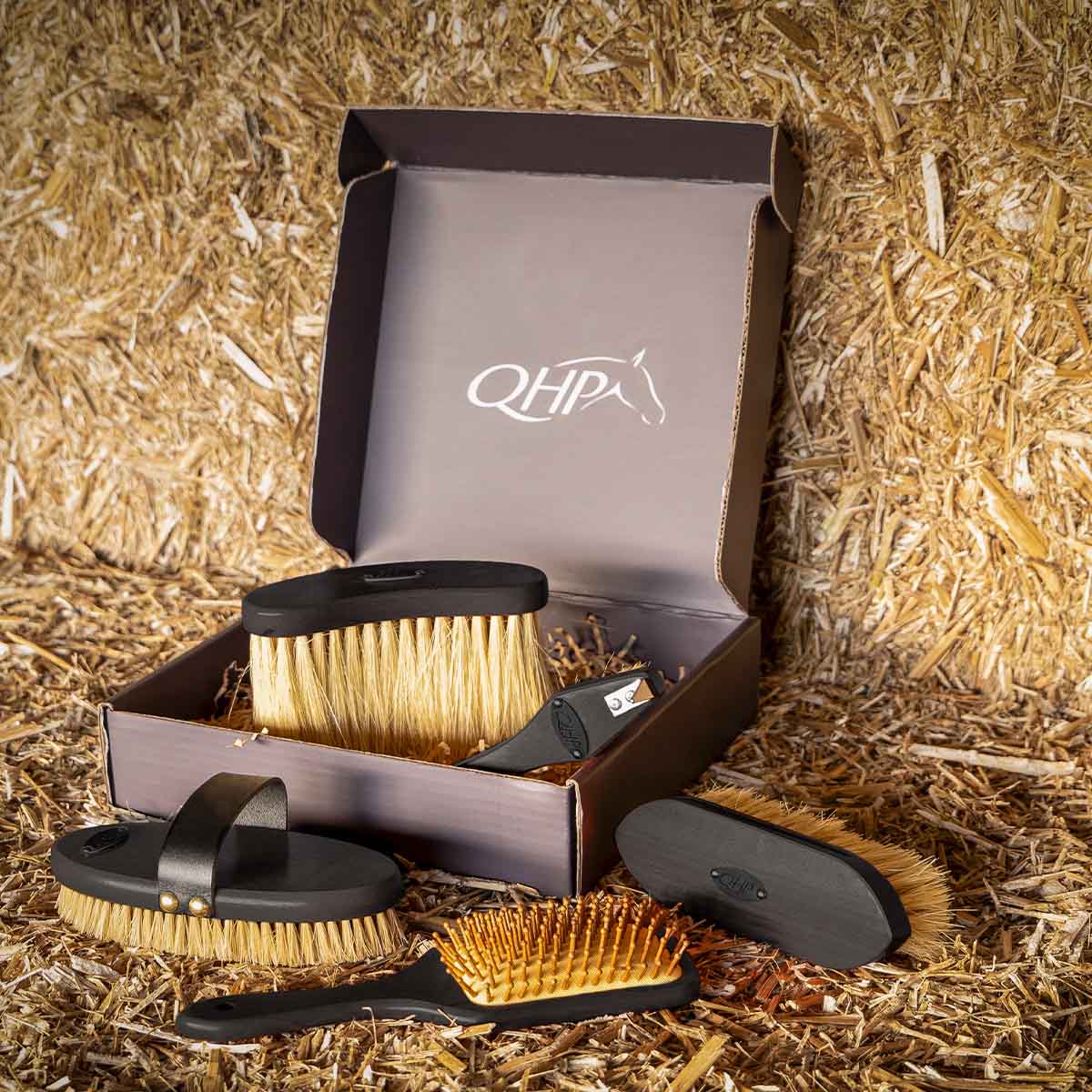 QHP Grooming Set Royal - Black 