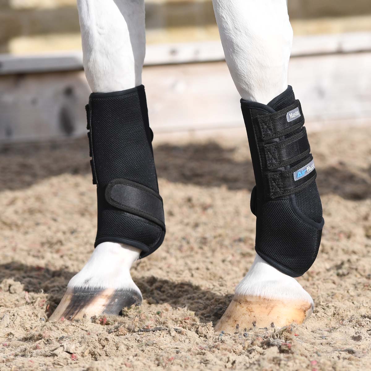 Masta Air-Flux Schooling Wrap Boot Black | Harry Hall