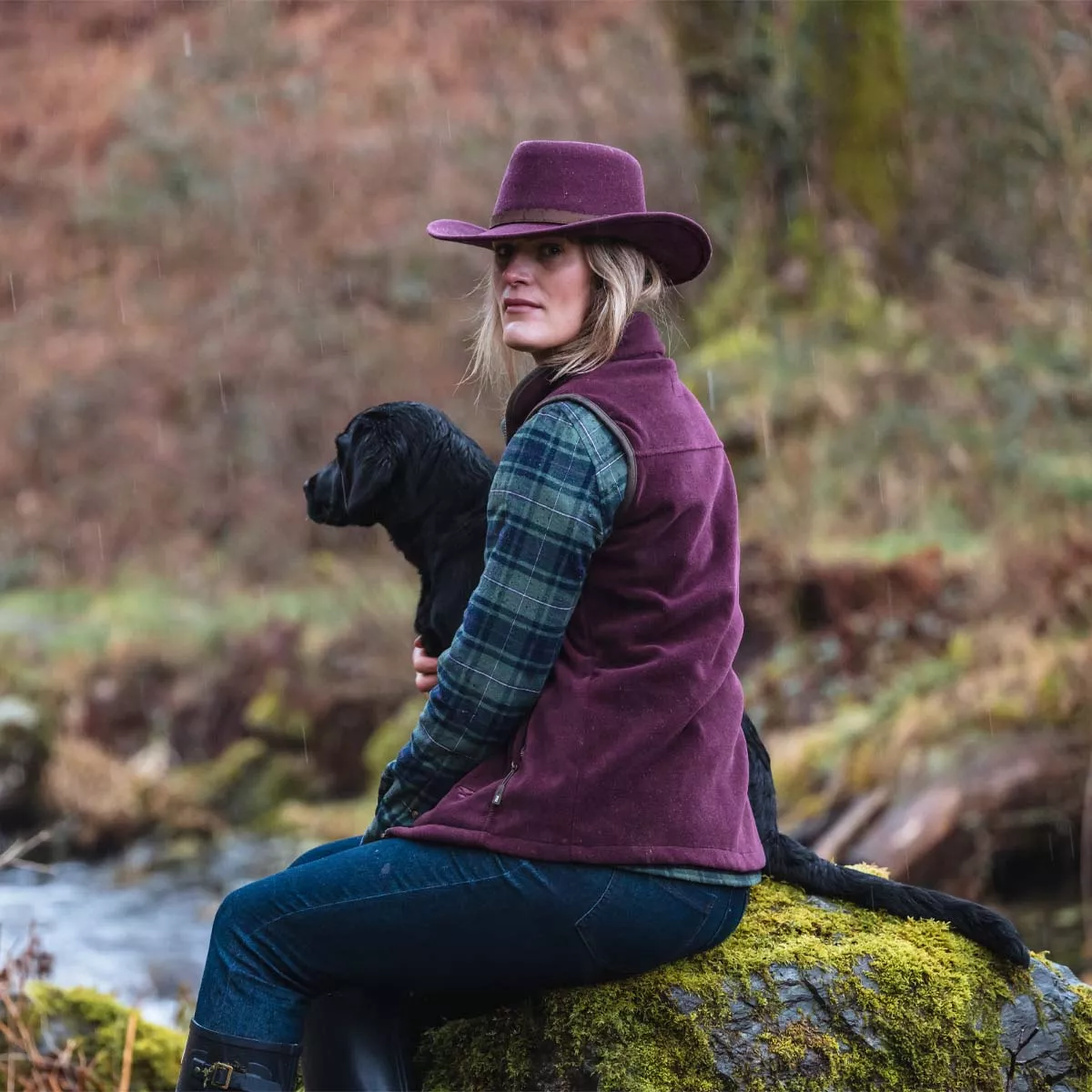 Hoggs Of Fife Stenton Women's Fleece Gilet Merlot
