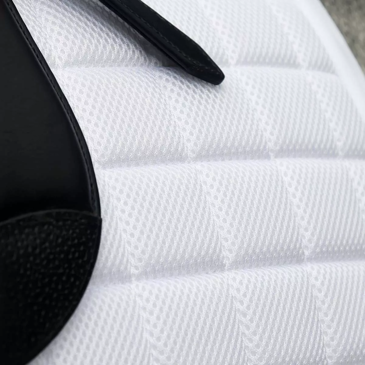 Protechmasta Far Infrared Airmesh Dressage Saddle Pad White